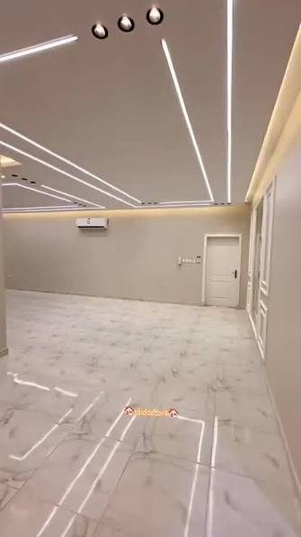 Faux plafonds, staff & éclairage LED